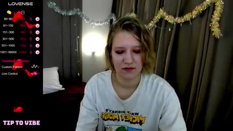 Snapshot of haileyfoxy chatting on 10, 1, 2025 Hailey online show from 10, 1, 2025