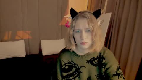 Snapshot of haileyfoxy chatting on 5, 3, 2025 Hailey online show from 5, 3, 2025