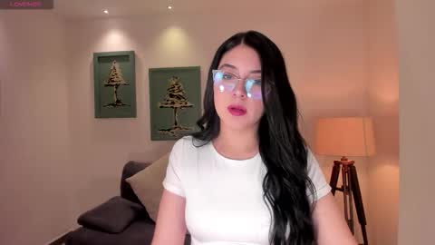 Hailey online show from 16, 12, 2025