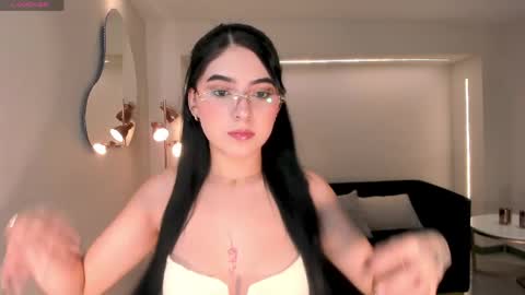 Hailey online show from 22, 5, 2026