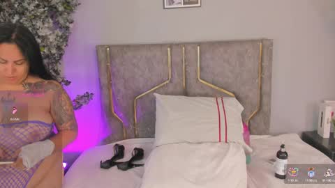 haileystonei online show from 19, 9, 2025