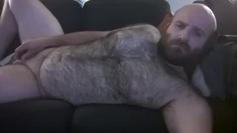 Snapshot of hairiestbear chatting on 10, 7, 2026 Hairiest Bear online show from 10, 7, 2026