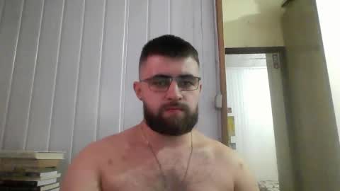Snapshot of hairy_man_69_ chatting on 29, 12, 2024 horny online show from 29, 12, 2024