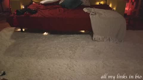 Mary Ly online show from 12, 1, 2025