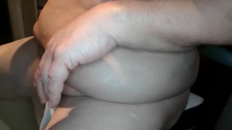 Snapshot of hairyarmpit_lover_1970 chatting on 28, 11, 2025 hairyarmpit_lover_1970 online show from 28, 11, 2025