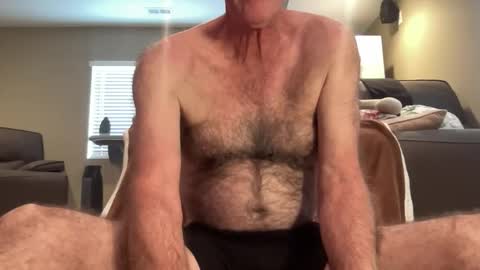Snapshot of hairybater26 chatting on 17, 5, 2026 Harry online show from 17, 5, 2026