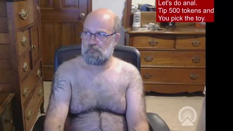 HairyDaddyBear69 online show from 26, 10, 2025