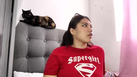 hairylatiingoddess online show from 25, 2, 2026