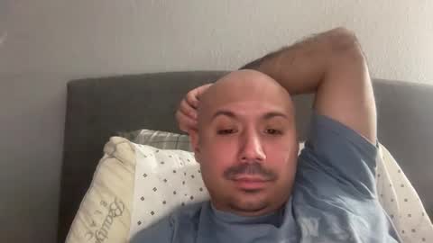 Snapshot of hairyman30000 chatting on 16, 11, 2025 hairyman30000 online show from 16, 11, 2025