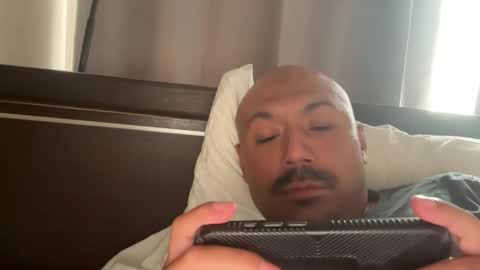 Snapshot of hairyman30000 chatting on 20, 5, 2026 hairyman30000 online show from 20, 5, 2026