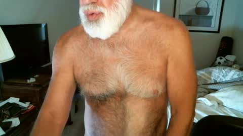 Snapshot of hairypecsguy chatting on 30, 6, 2026 Hairy pecs online show from 30, 6, 2026