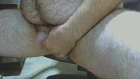 hairysmallfat online show from 4, 6, 2026