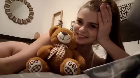 Snapshot of haleyreedme chatting on 5, 3, 2025 Haley online show from 5, 3, 2025
