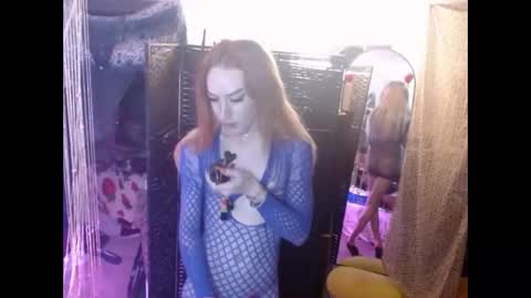 Snapshot of halovalentine chatting on 28, 9, 2025 halovalentine online show from 28, 9, 2025