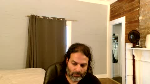 Snapshot of halycon2147818 chatting on 7, 7, 2026 halycon2147818 online show from 7, 7, 2026