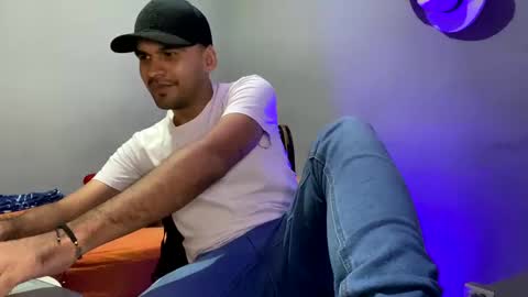 hamiltong12 online show from 15, 11, 2025