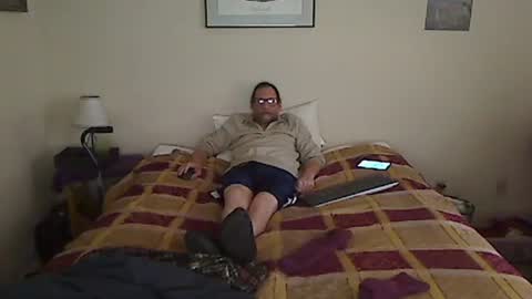 Snapshot of hammerthatthang73 chatting on 12, 11, 2025 hammerthatthang73 online show from 12, 11, 2025