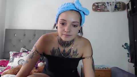 Hanya online show from 10, 12, 2024