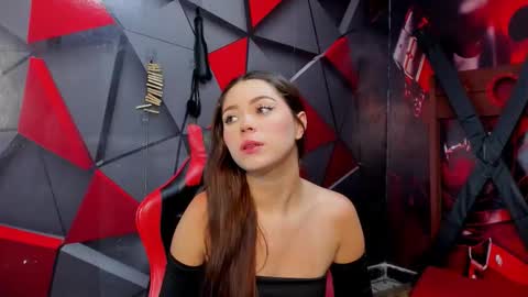 Snapshot of hana_and_zeta chatting on 24, 10, 2025 Hana and Zeta online show from 24, 10, 2025