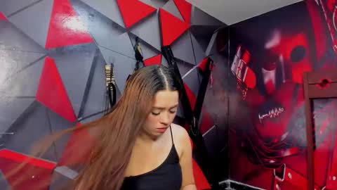 Snapshot of hana_and_zeta chatting on 27, 10, 2025 Hana and Zeta online show from 27, 10, 2025