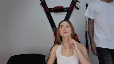 Hana and Zeta online show from 8, 4, 2026