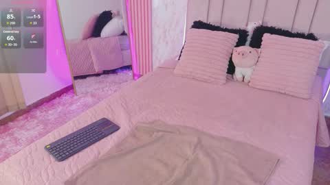 Hanna Rosse online show from 11, 3, 2026