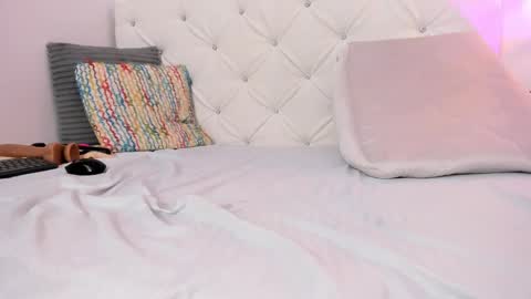 Snapshot of hanah_gray chatting on 11, 3, 2025 hanah_gray online show from 11, 3, 2025