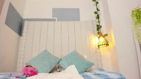 Snapshot of hanah_gray chatting on 12, 9, 2025 hanah_gray online show from 12, 9, 2025