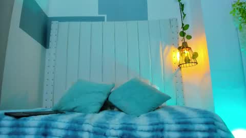 Snapshot of hanah_gray chatting on 8, 10, 2025 hanah_gray online show from 8, 10, 2025