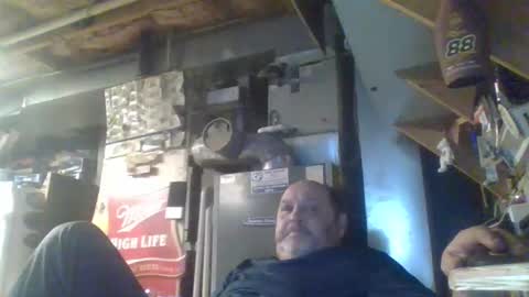 naked man online show from 17, 11, 2025