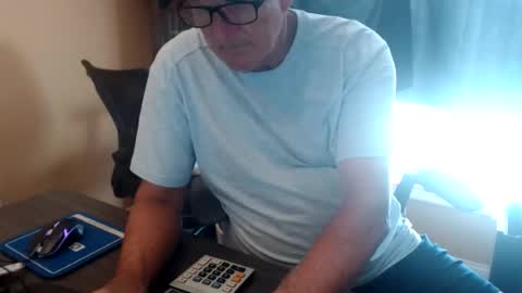 handsome_guy4u online show from 30, 7, 2026