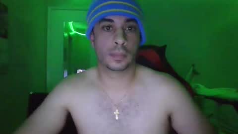 handsome_habibi online show from 20, 10, 2025