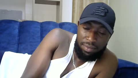 Snapshot of handsome_king30 chatting on 4, 1, 2025 handsome king online show from 4, 1, 2025