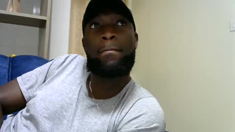 Snapshot of handsome_king30 chatting on 10, 1, 2025 handsome king online show from 10, 1, 2025
