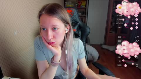 Mila online show from 4, 2, 2025