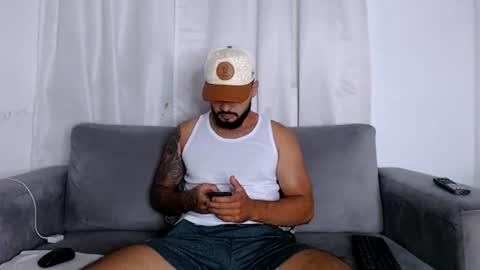 Snapshot of handsomen69 chatting on 3, 7, 2026 Handsomen online show from 3, 7, 2026