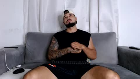Snapshot of handsomen69 chatting on 18, 7, 2026 Handsomen online show from 18, 7, 2026