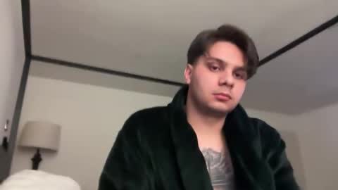 handsomhardcock online show from 4, 4, 2026