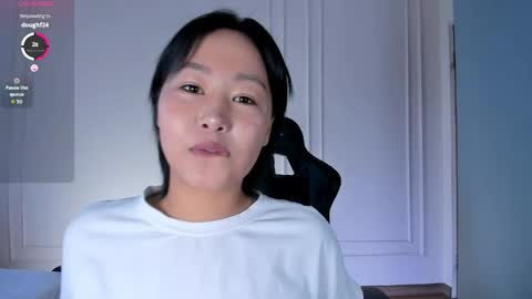 Snapshot of hang_ho chatting on 2, 4, 2026 hang_ho online show from 2, 4, 2026