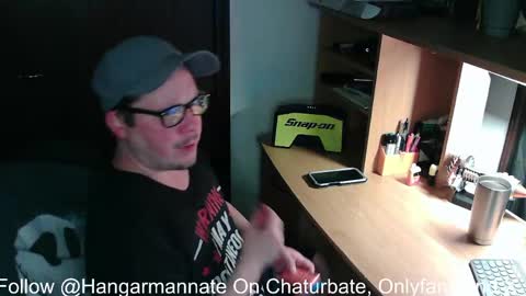 Snapshot of hangarmannate chatting on 4, 5, 2026 Nate online show from 4, 5, 2026