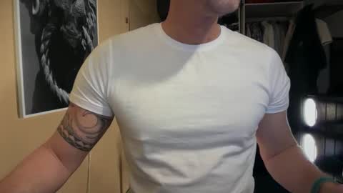 Snapshot of hankmoody6 chatting on 10, 1, 2025 hanky online show from 10, 1, 2025