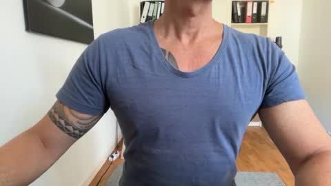 Snapshot of hankmoody6 chatting on 28, 9, 2025 hanky online show from 28, 9, 2025