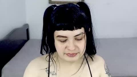 Snapshot of hanna99moon chatting on 7, 10, 2025 JUANA online show from 7, 10, 2025