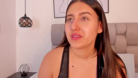 hanna__evans_ online show from 22, 10, 2025