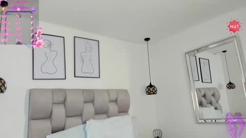 hanna__evans_ online show from 24, 11, 2025