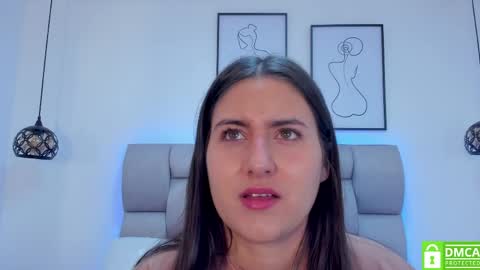 Snapshot of hanna__evans_ chatting on 18, 4, 2026 hanna__evans_ online show from 18, 4, 2026