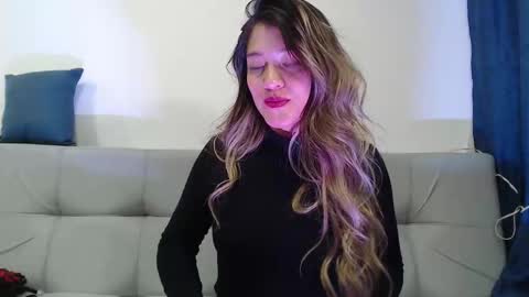 Snapshot of hanna__jones7 chatting on 3, 12, 2025 Hanna online show from 3, 12, 2025