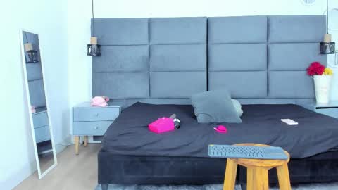 Hanna Castro online show from 27, 11, 2025