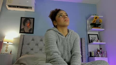 Snapshot of hanna_chris chatting on 19, 1, 2025 HANNA online show from 19, 1, 2025