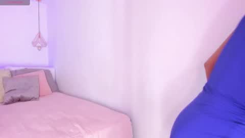 Snapshot of hanna_cupper chatting on 1, 10, 2025 Hanna online show from 1, 10, 2025